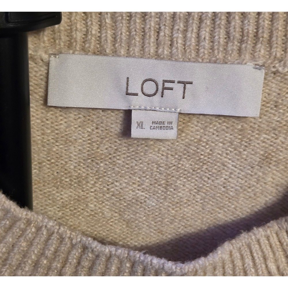 Loft Long Sleeve Crewneck Sweater Women's Size XL Tan Ribbed Hem - Picture 2 of 7